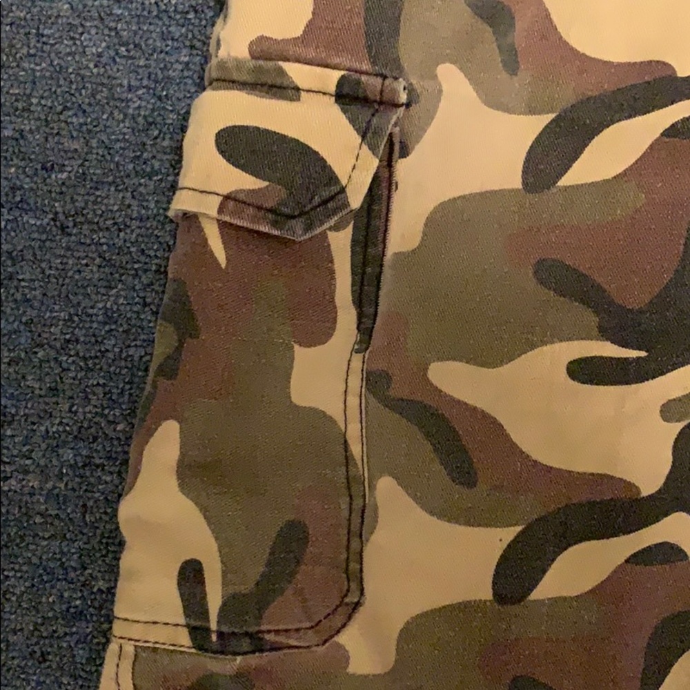 pants - Picture 3 of 4